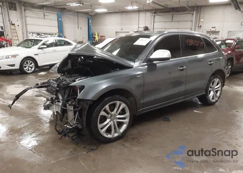 2015 Audi Sq5 3.0T Premium Plus z USA, uszkodzony, nr VIN WA1VGAFP4FA026805